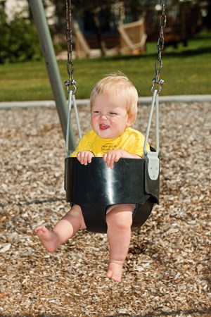 Full Bucket Infant Seat w/Chains