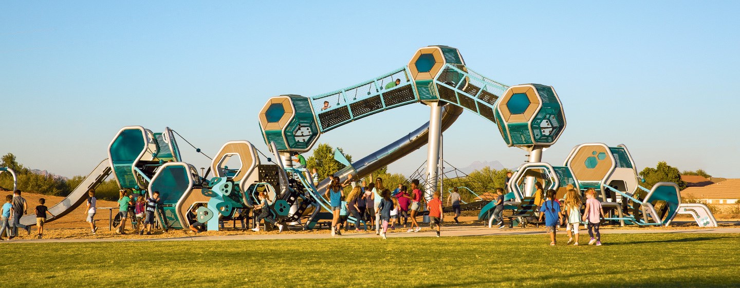 Hedra™ Towers - Ages 5 to 12