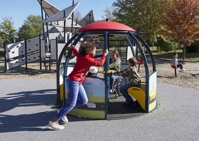 We-Go-Round® with DigiFuse® Panels
