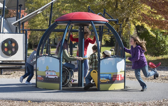 We-Go-Round® with DigiFuse® Panels
