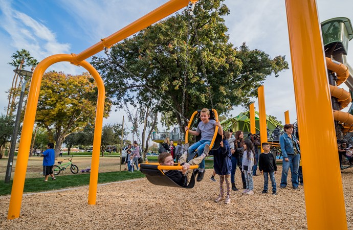 Friendship™ Swing with 5' Arch Swing Frame Additional Bay